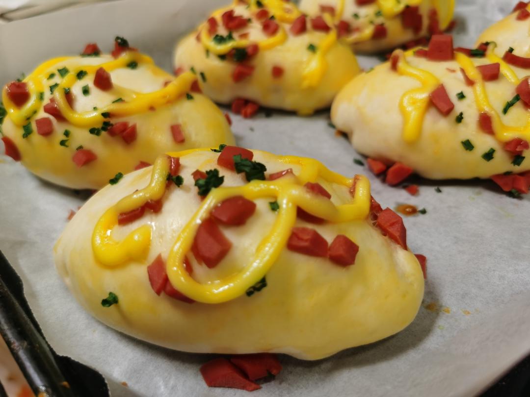 香葱火腿肉松面包