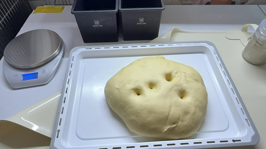 奶油吐司，鲜奶奶油嫩白吐司