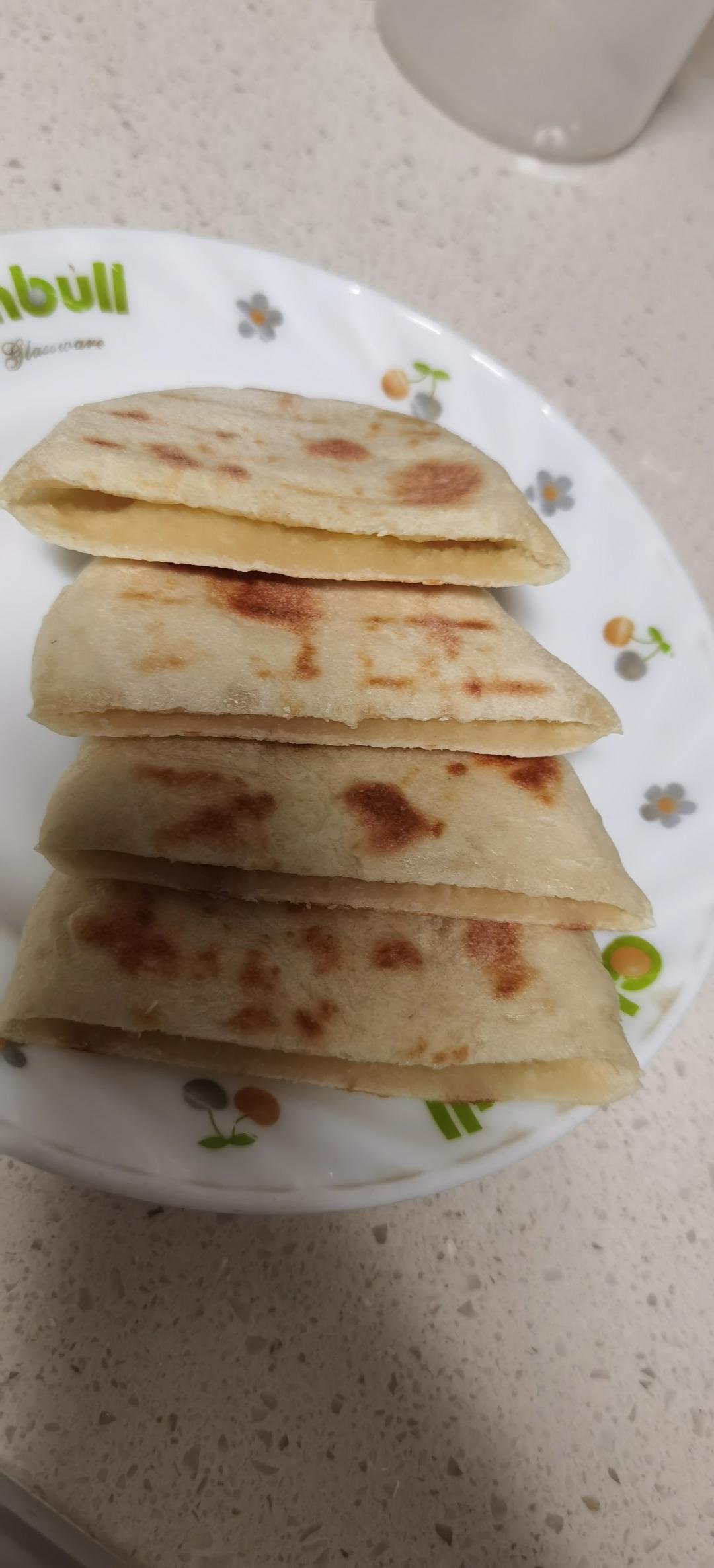 蓬松暄软「发面口袋饼」的做法，万物皆可夹！