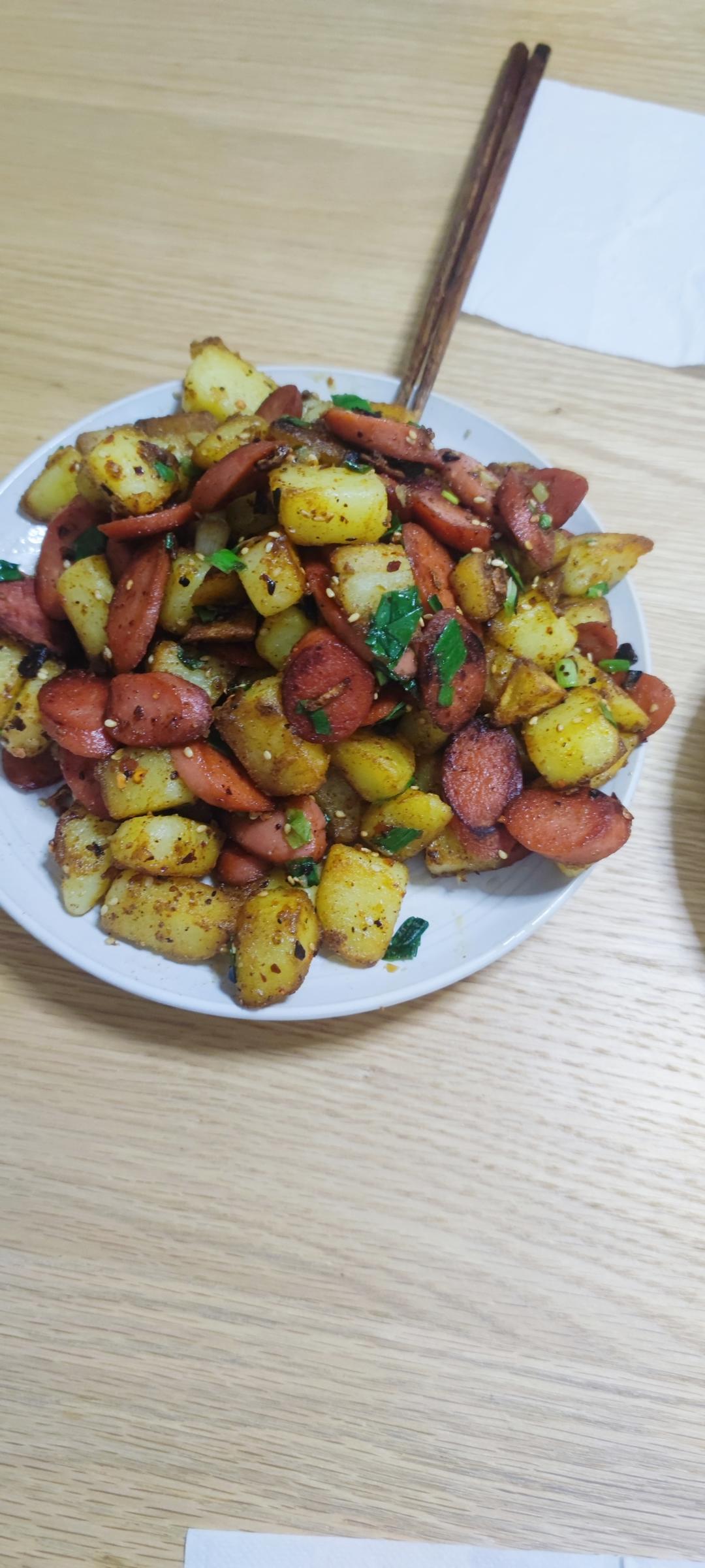 孜然土豆火腿肠 香辣过瘾还便宜！