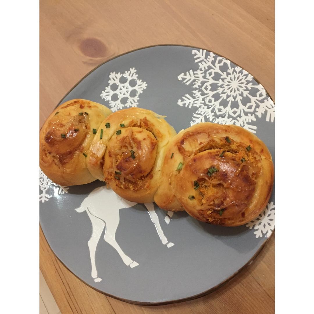 香葱肉松面包卷