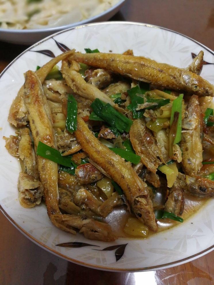 红烧小鱼