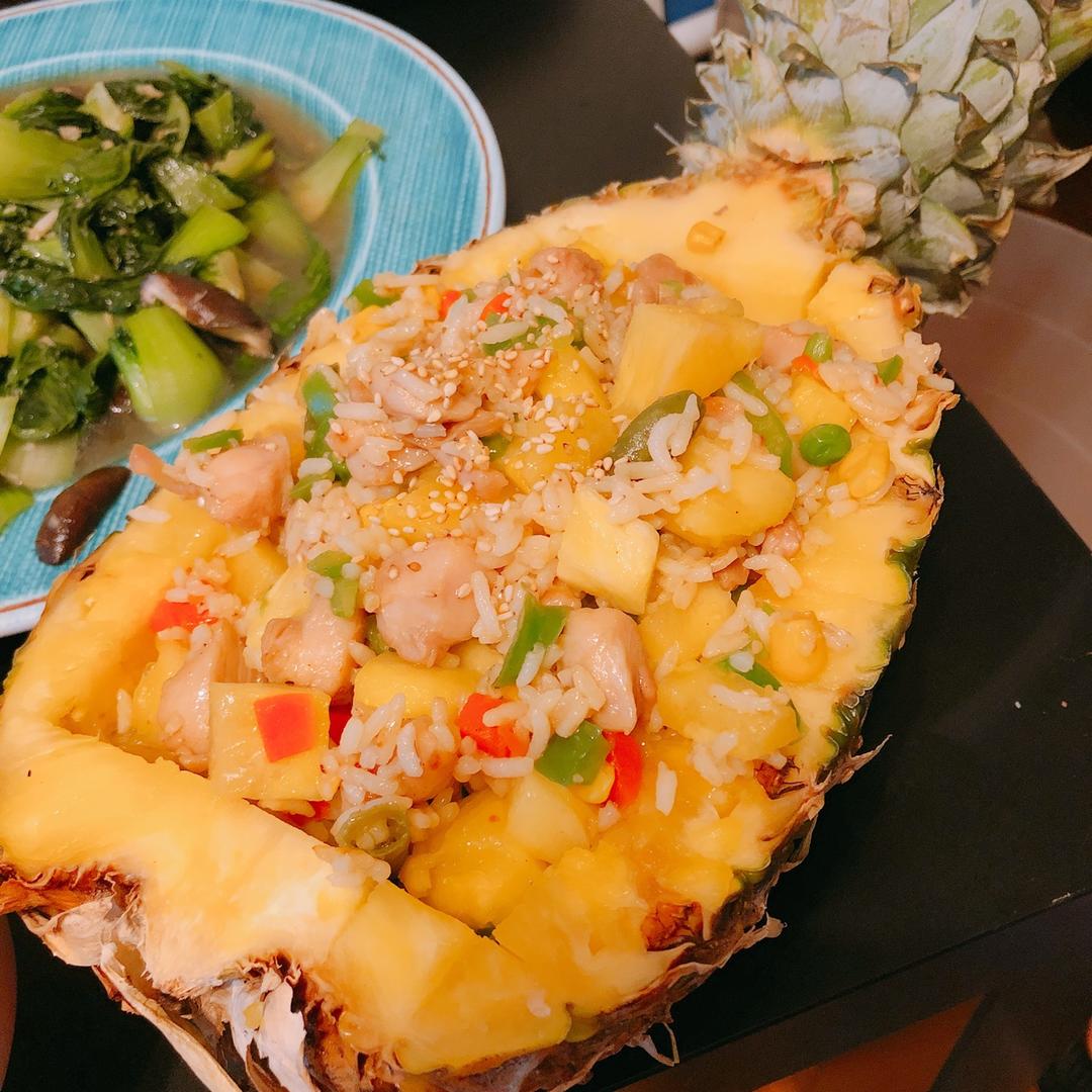 拿铁不加糖_吧做的泰式菠萝鸡饭
