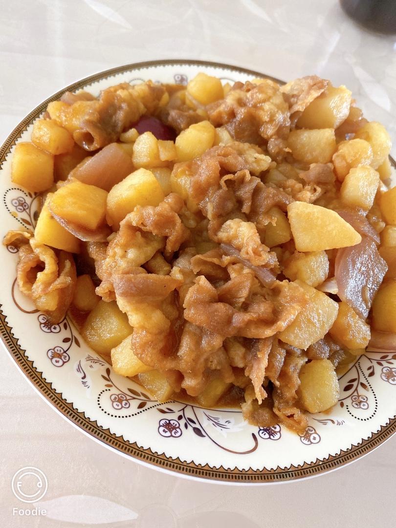 好吃到舔碗底的土豆肥牛拌饭