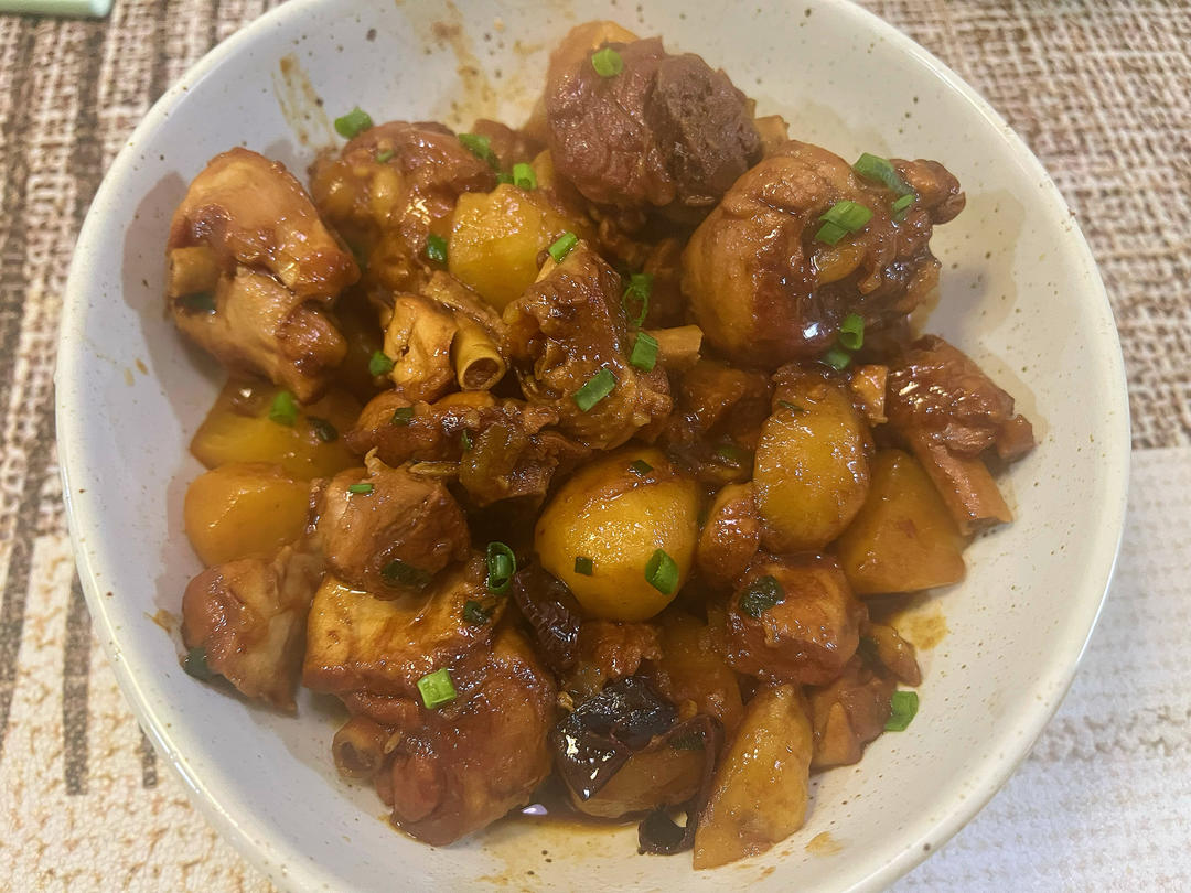土豆炒鸡腿