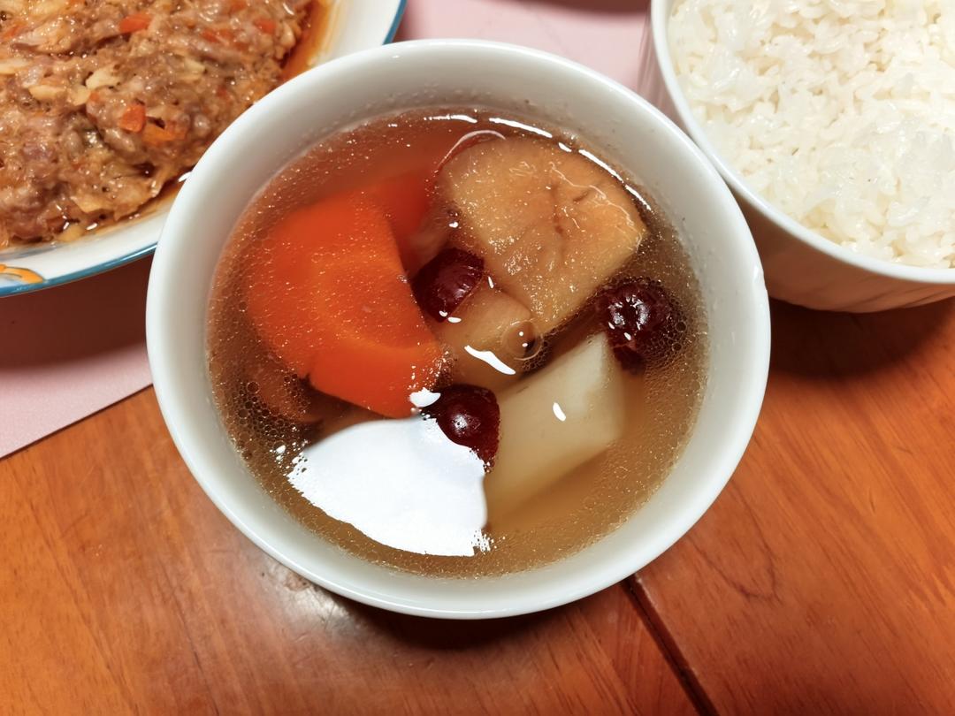 苹果山药排骨汤