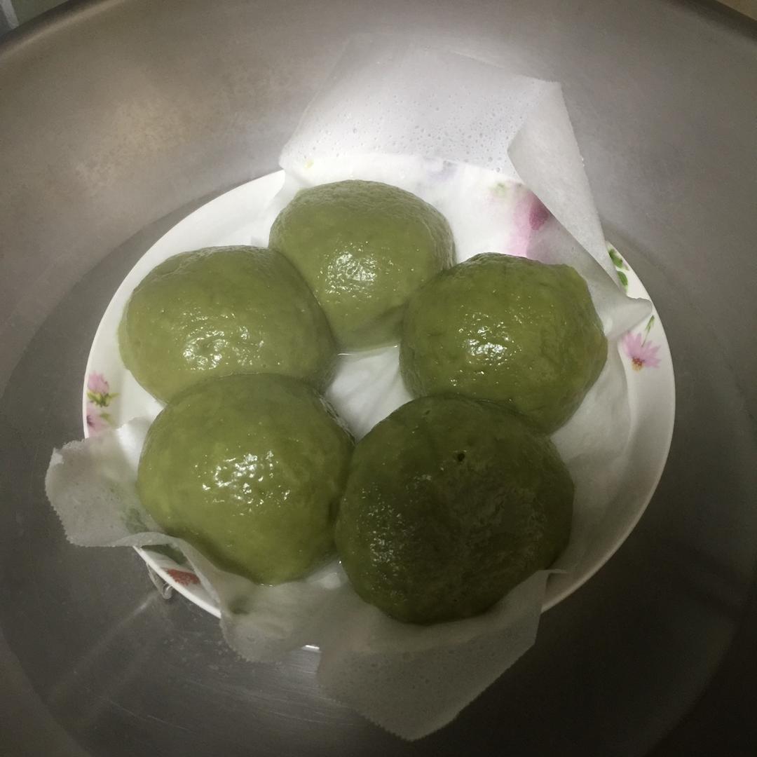 咸蛋黄肉松青团