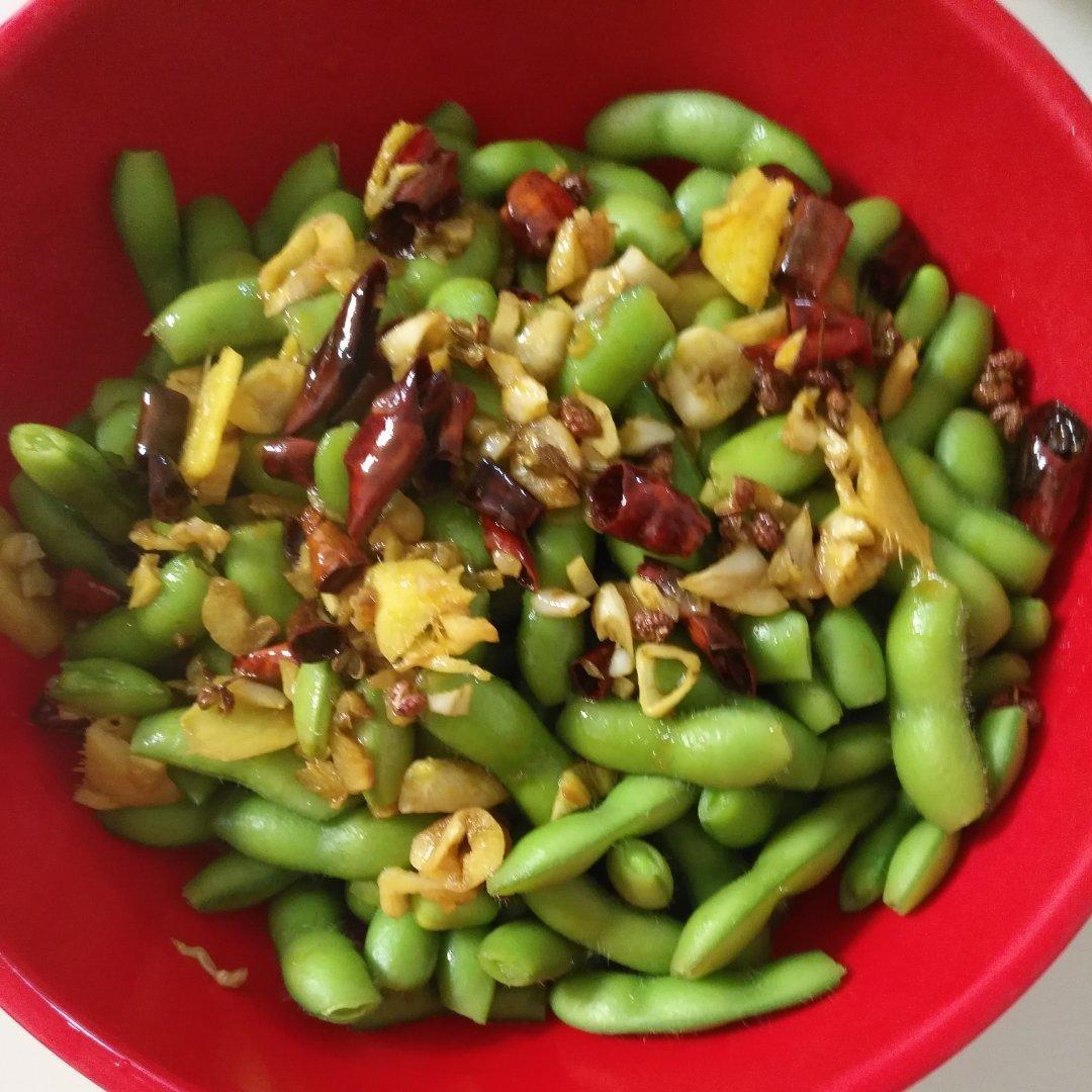 武汉夏夜狂欢菜 | 凉拌毛豆