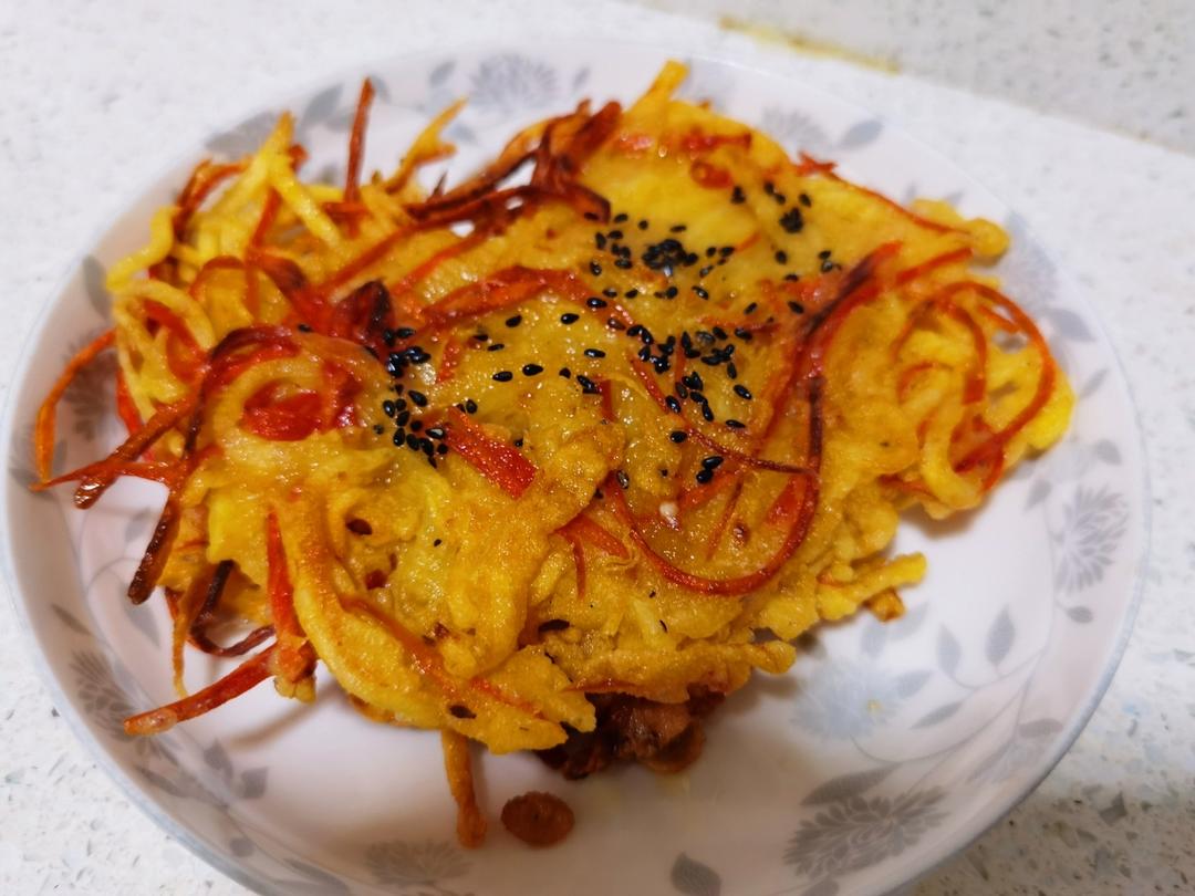超级懒人版之香脆土豆饼（电饼铛和不粘锅都可以用）