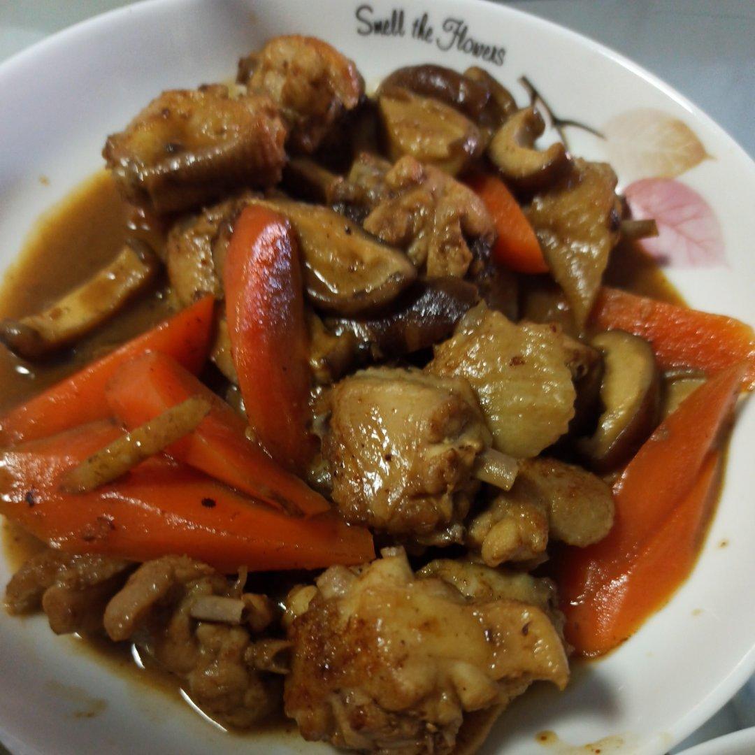 香菇焖鸡翅