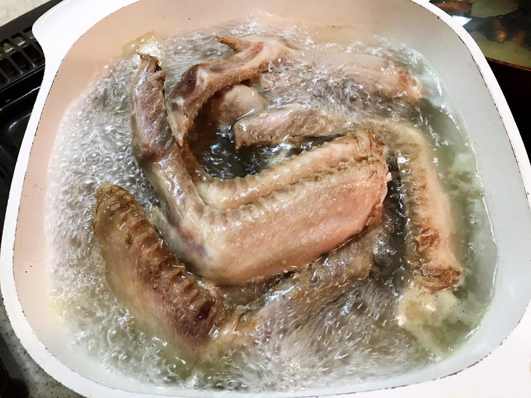 酱香鸭翅