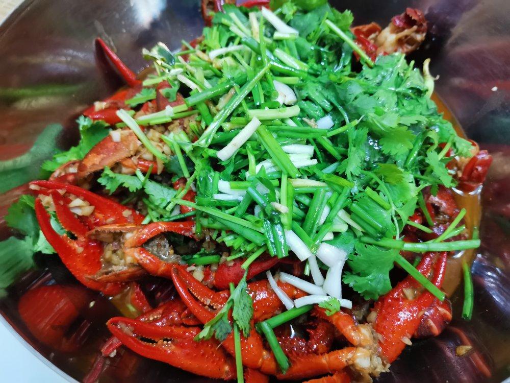 家庭版蒜蓉小龙虾美味不油腻，超好吃的教程来了