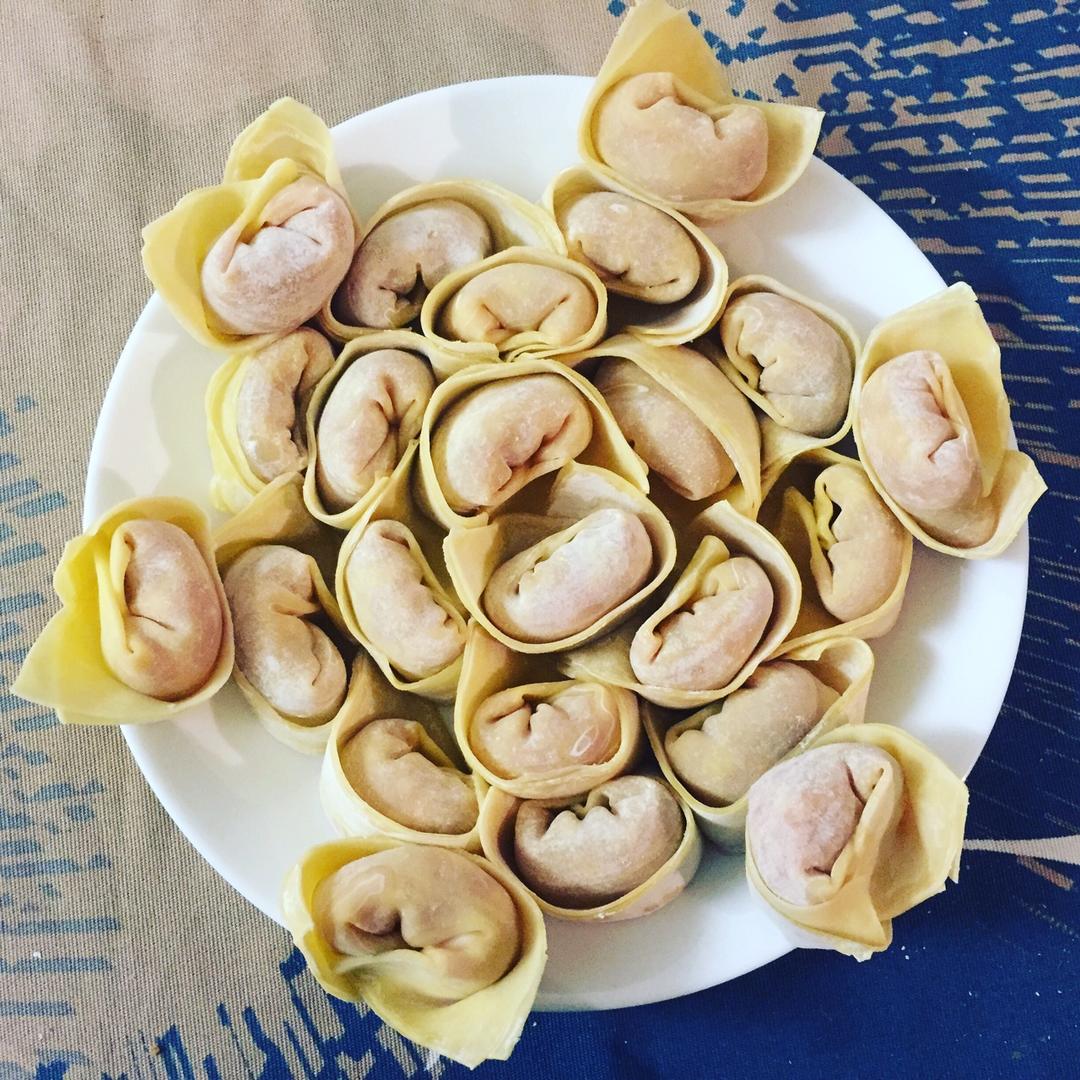 元宝馄饨的包法