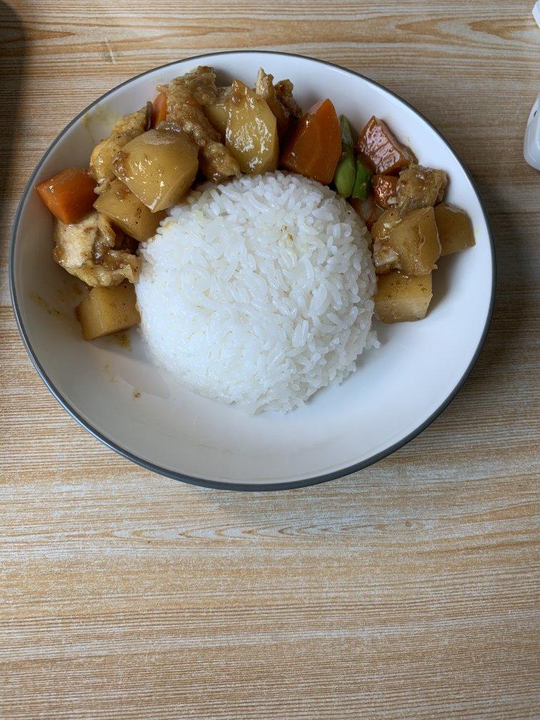 香酥咖喱猪排饭