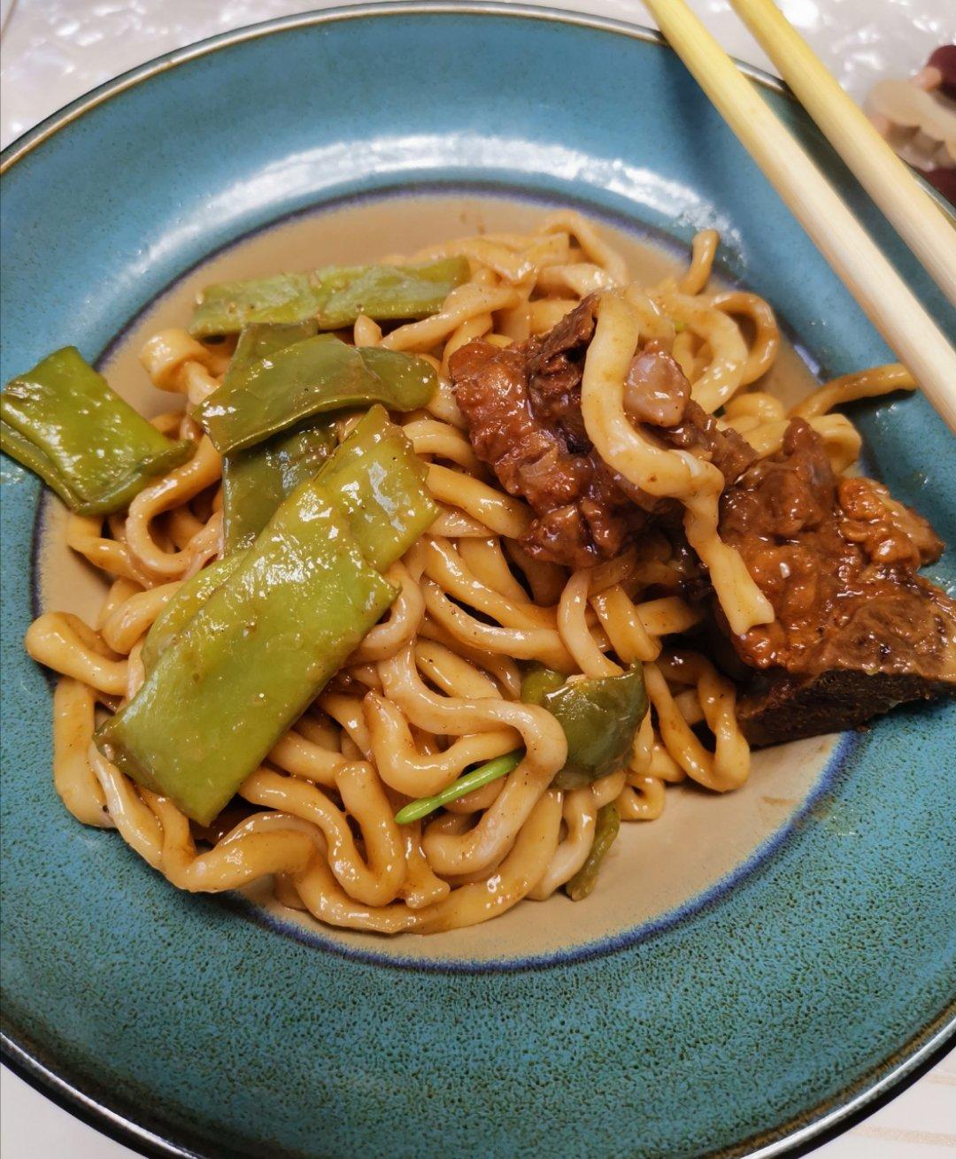 豆角焖面