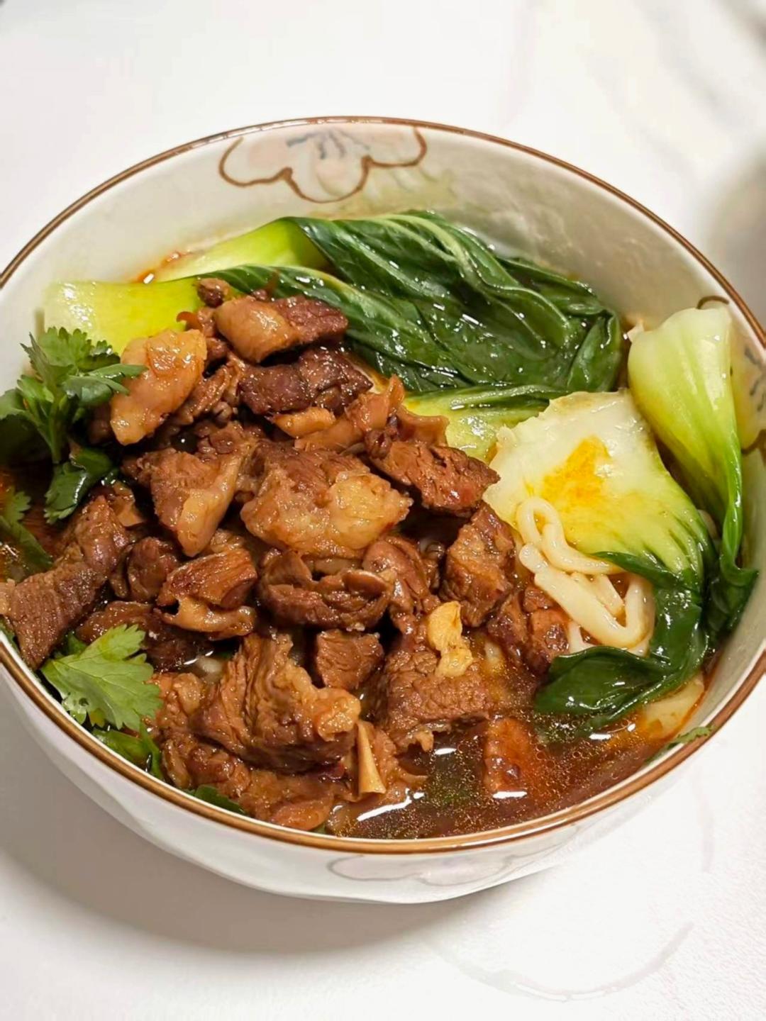 红烧牛肉面