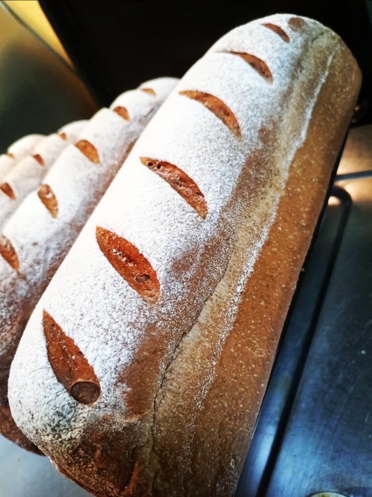 可可蔓越莓奶酪面包