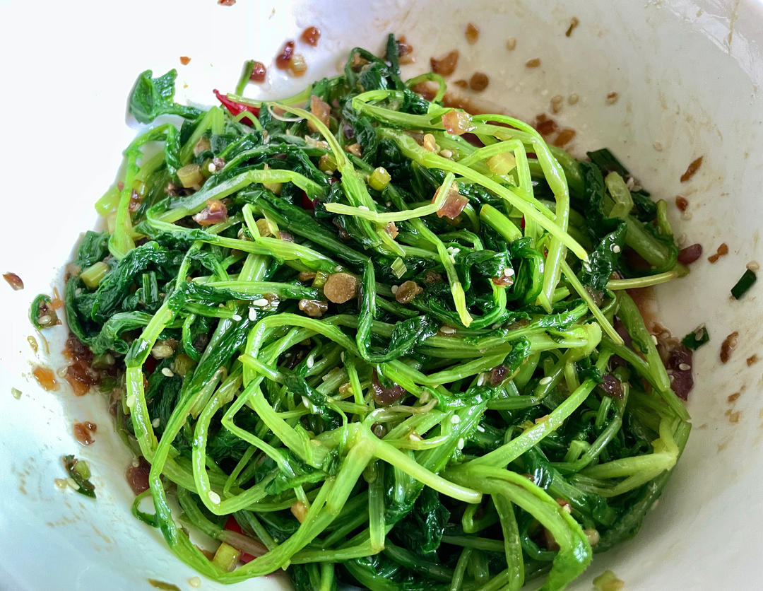 简单爽口的绿翠翠凉拌菜（豆芽，豌豆苗，菠菜）