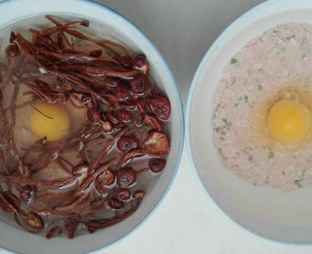 鸡蛋肉饼汤的做法