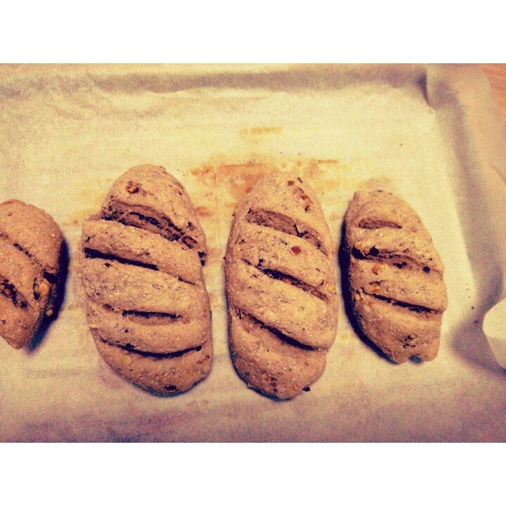 无油无糖全麦果干面包