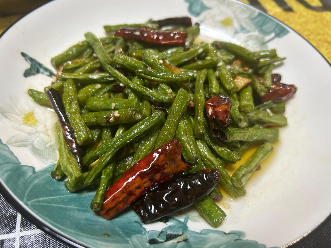 超好吃的干煸豆角