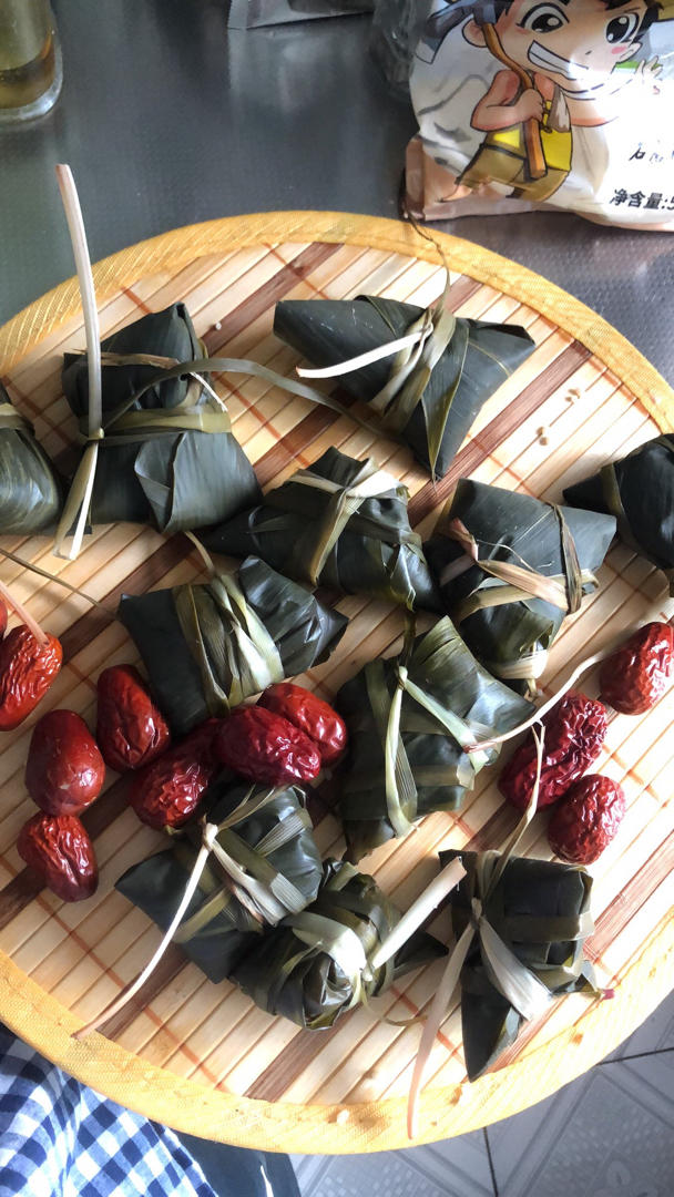 小白一看就会、一做就对的枕头粽子包法