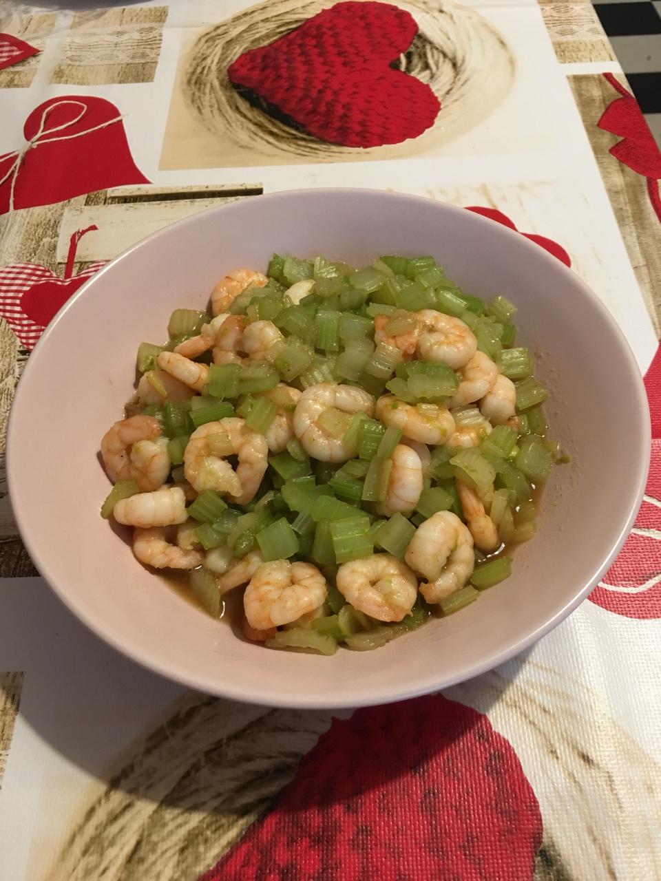 西芹虾仁