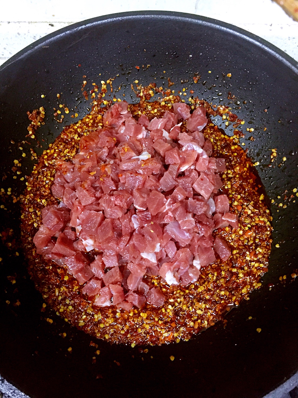 秘制牛肉辣酱的做法 步骤6