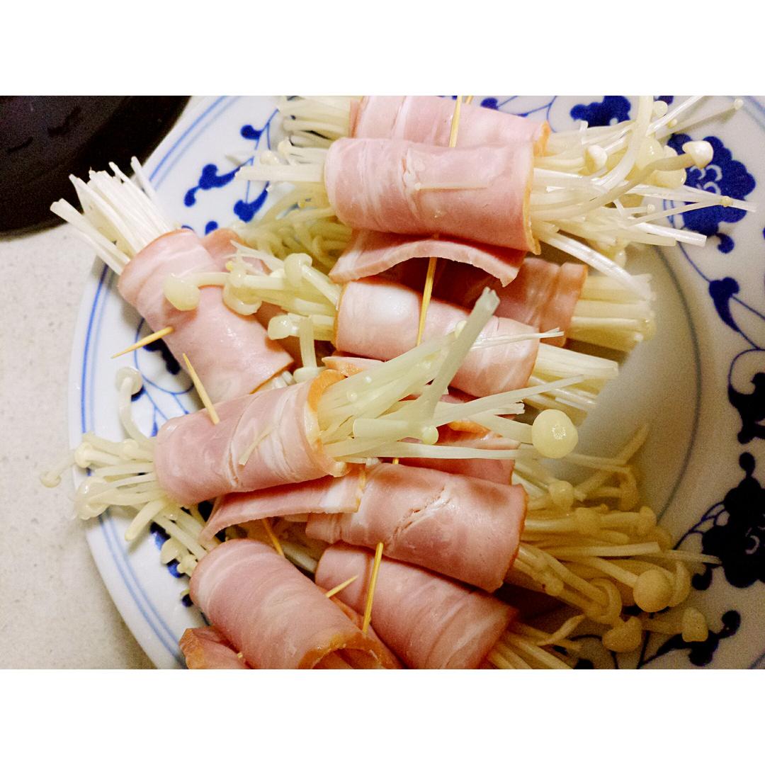 香煎培根金针菇卷