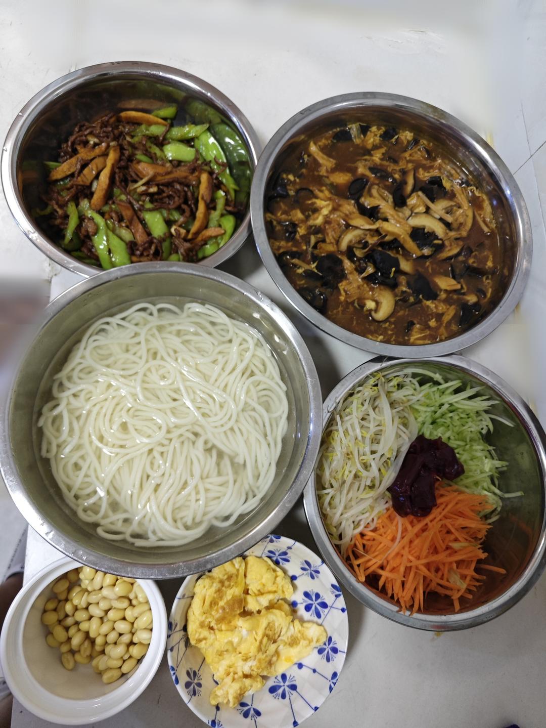 老天津卫四碟儿捞面