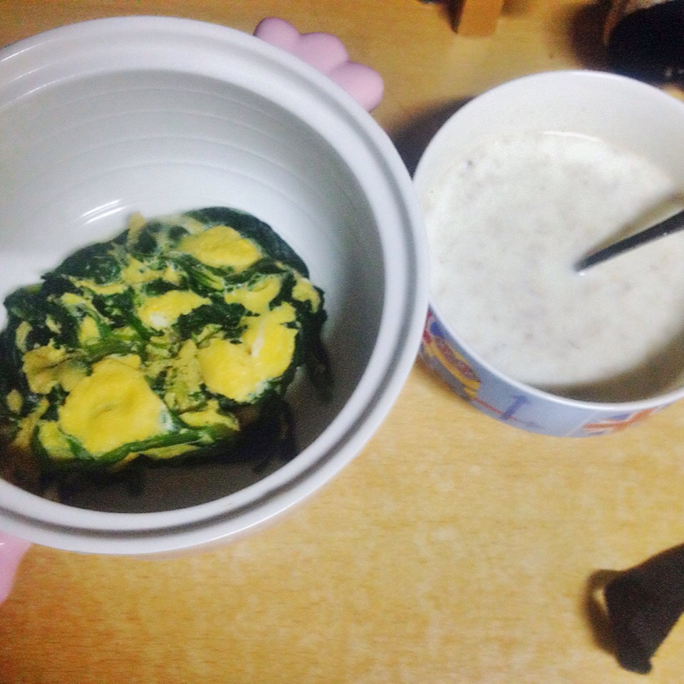 菠菜奶酪烘蛋 (无油快手早餐! )