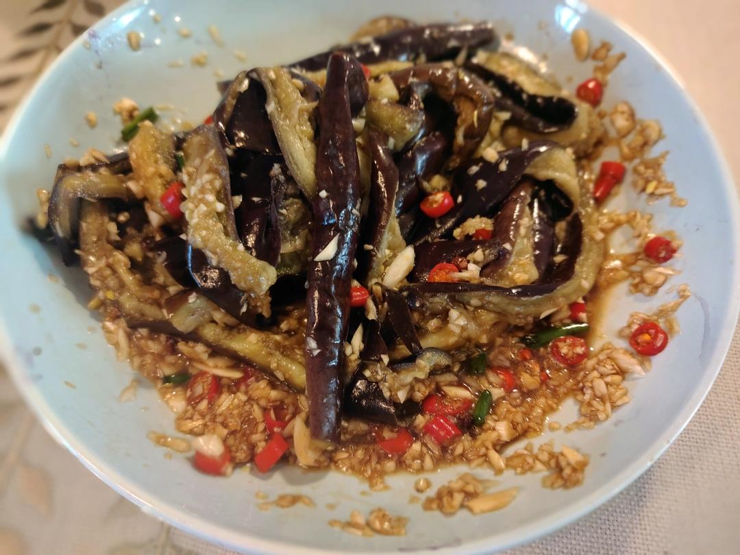 凉拌茄子这样做，堪称米饭杀手