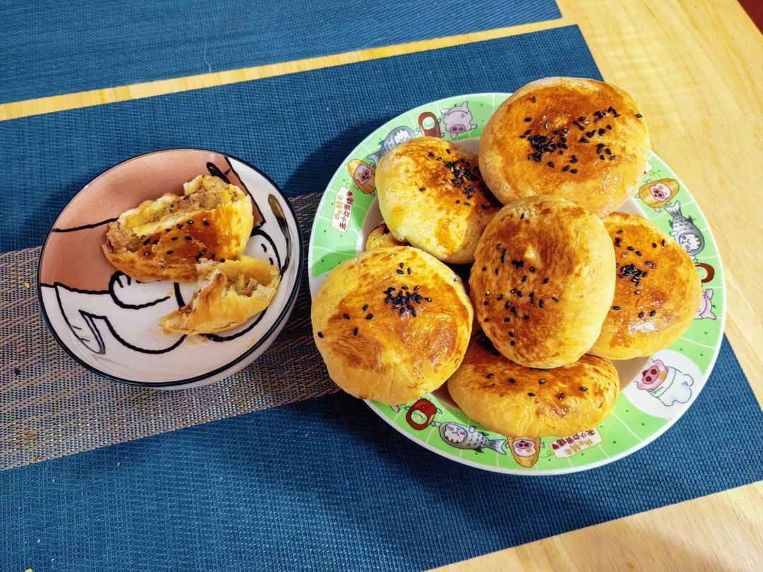 🐷酥皮肉火烧（懒人大包酥）PK鲜肉月饼