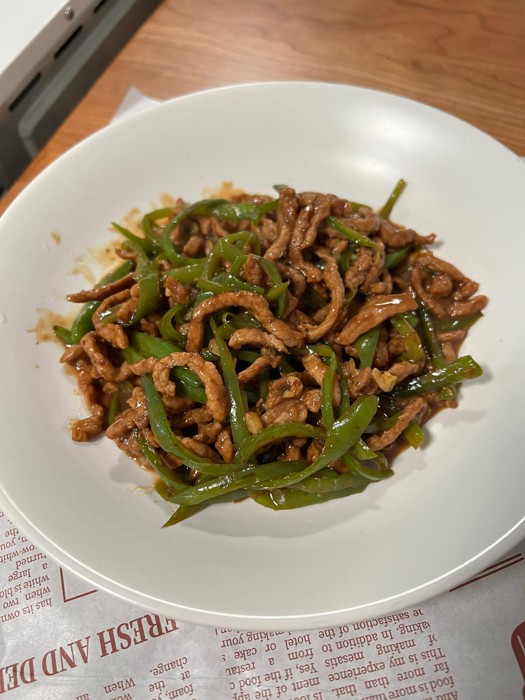 青椒肉丝，这样炒太好吃了。