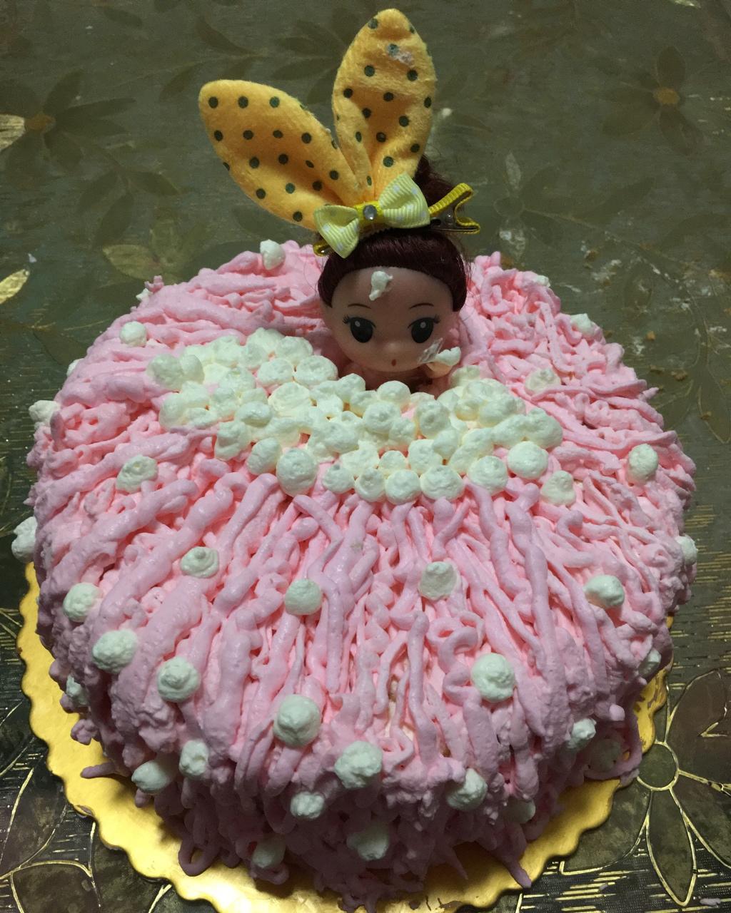 详细步骤制作泡泡浴娃娃蛋糕