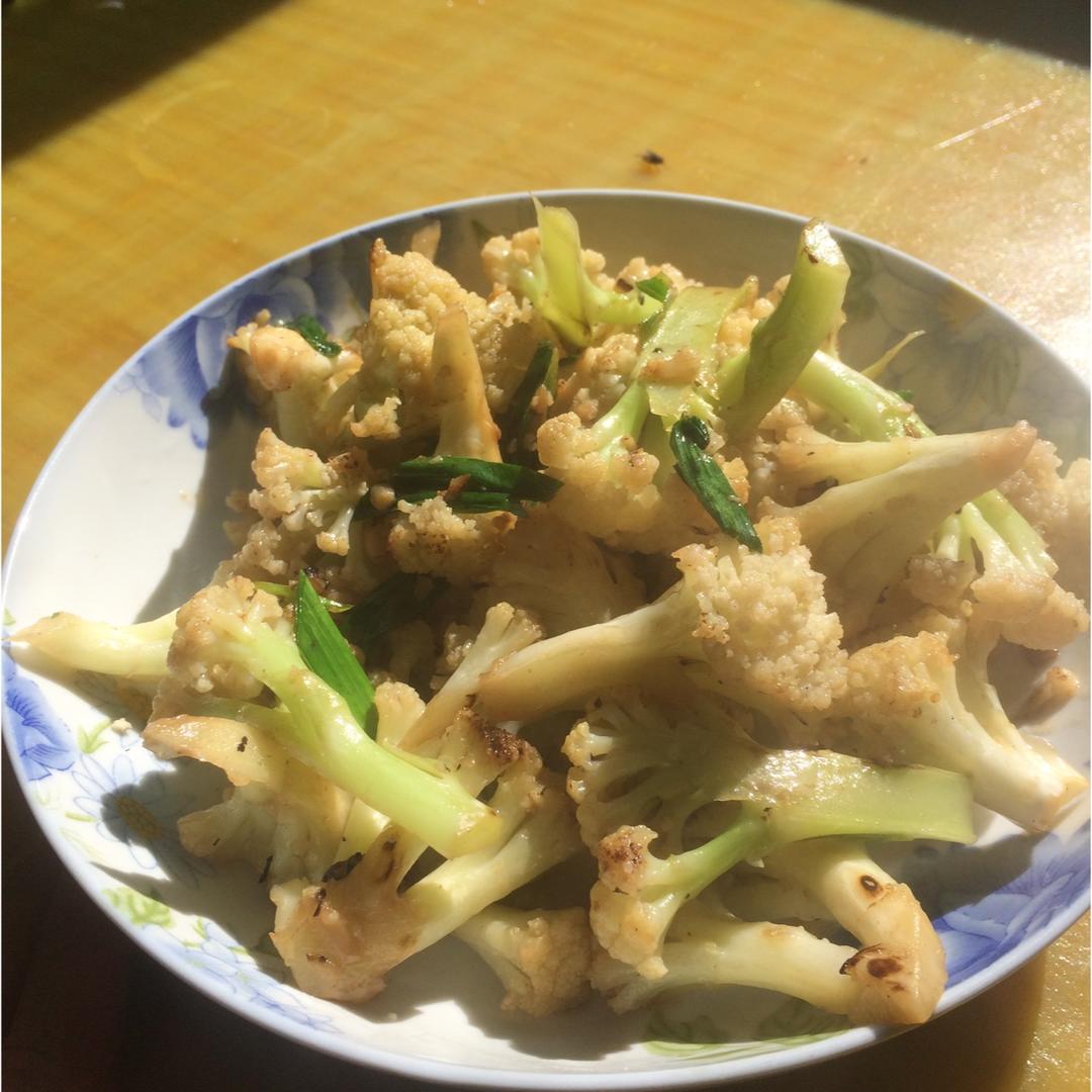 老丁的私房菜-干锅花菜