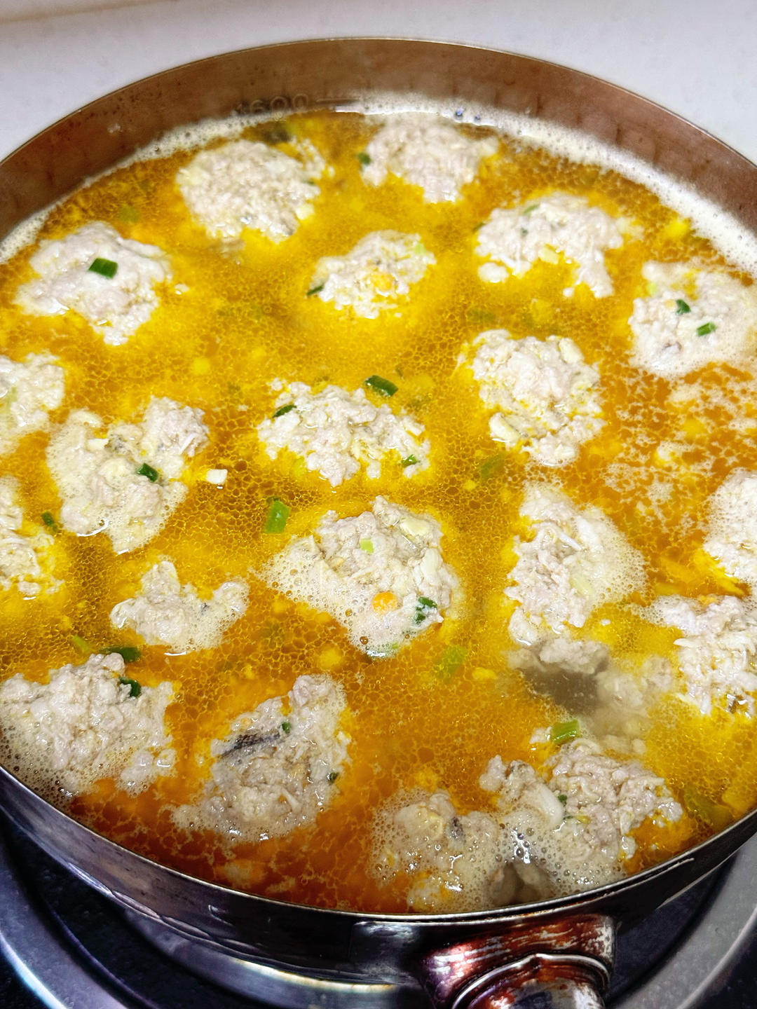 家常版蟹黄狮子头