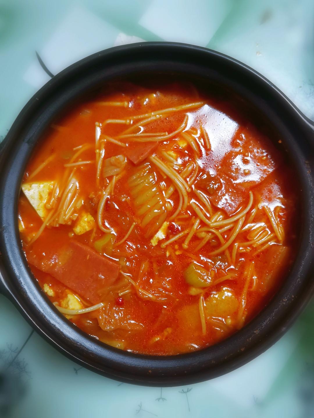 辣白菜豆腐汤