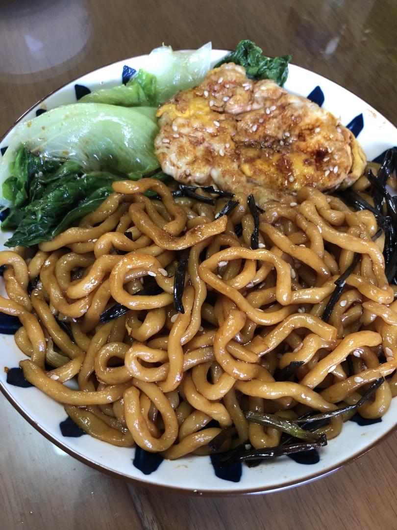 10分钟搞定的一碗葱油拌面