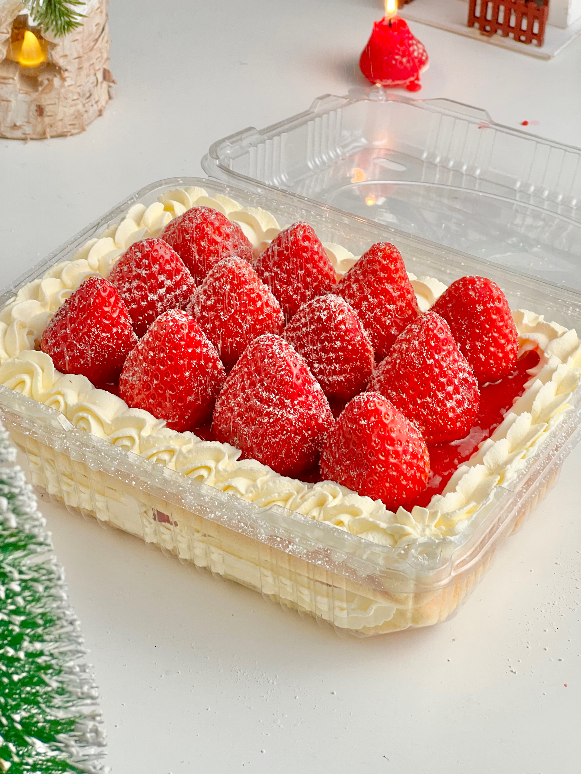 草莓盒子蛋糕的做法