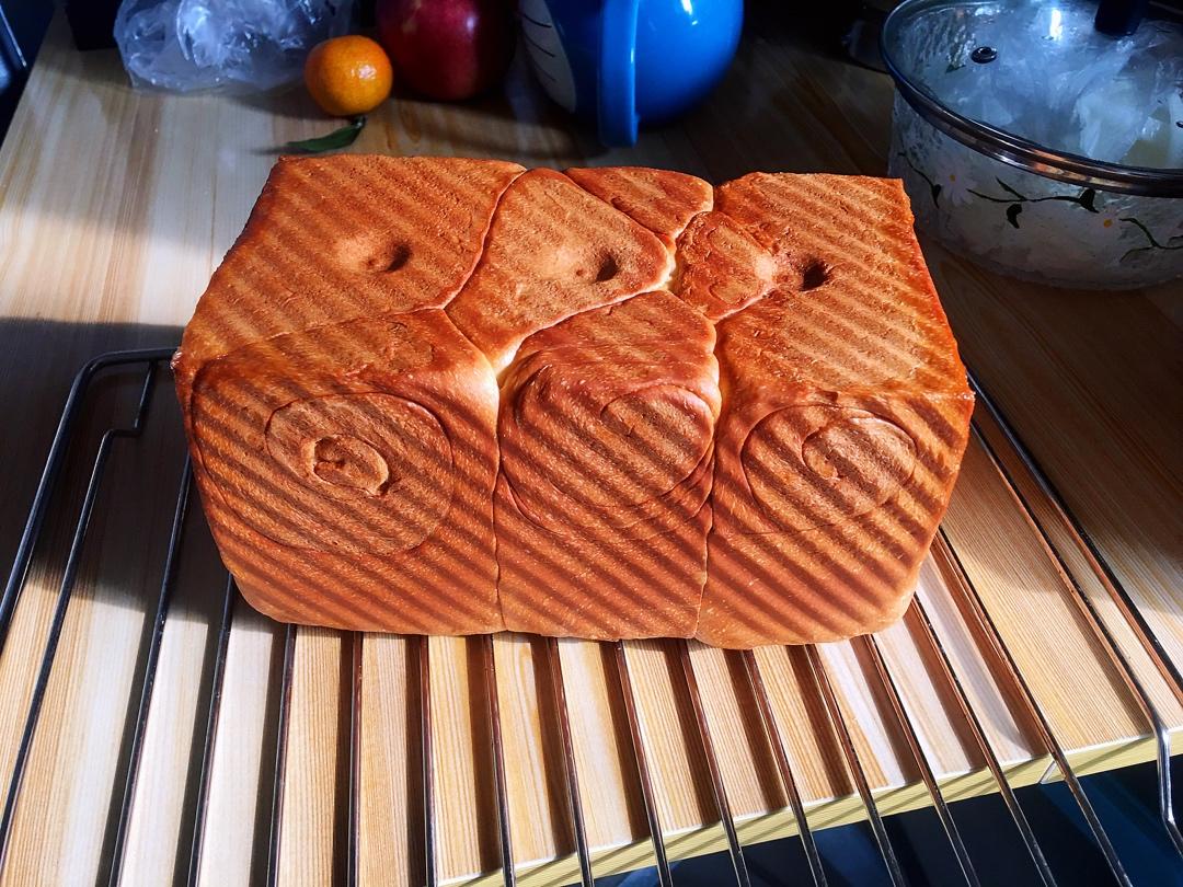 纯奶手撕吐司