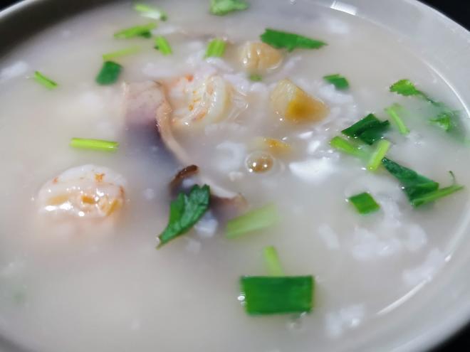 章鱼瑶柱海鲜粥的做法