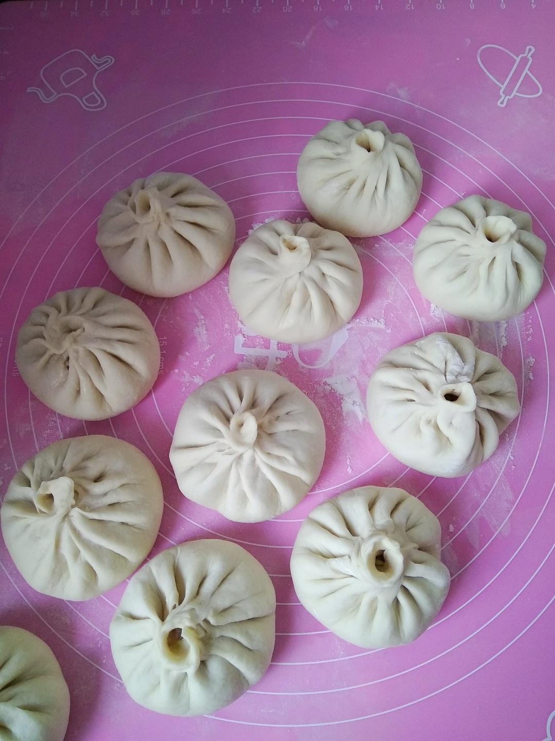 红萝卜圆白菜素菜包子（一次性发酵，附视频）