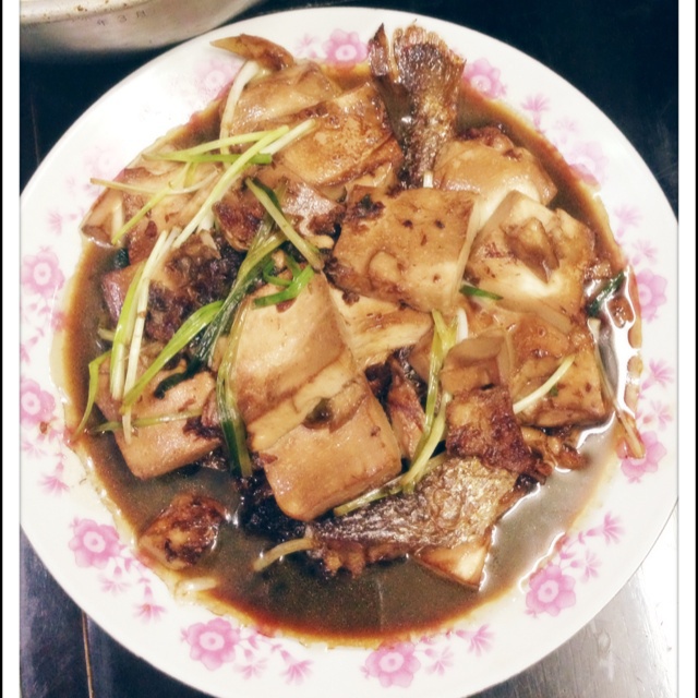 黄鱼炖豆腐