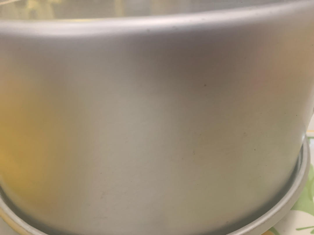 拉花割线双色戚风的做法