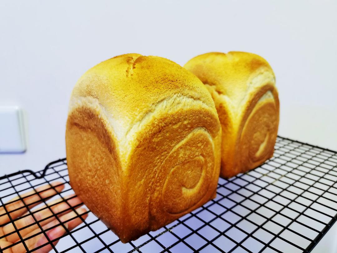 炼奶北海道吐司