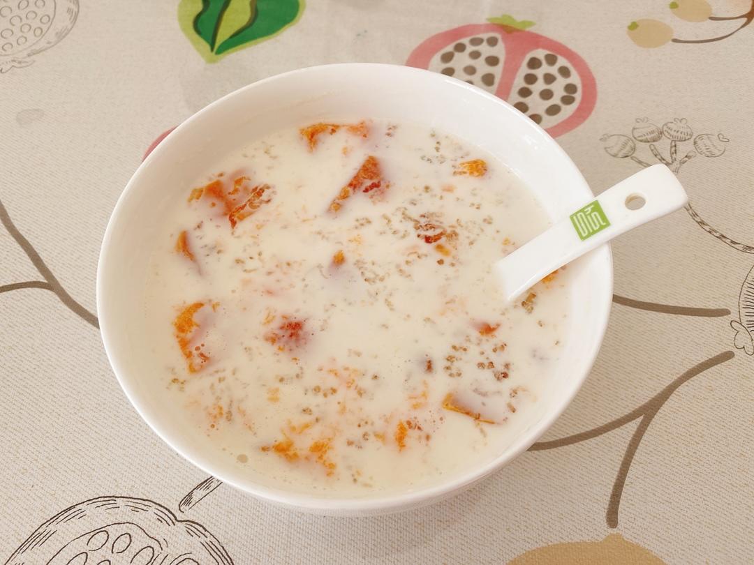 【木瓜牛奶炖桃胶】