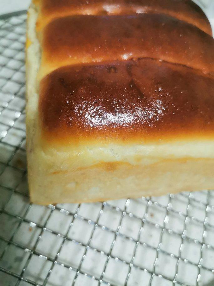 淡奶油豆沙排包