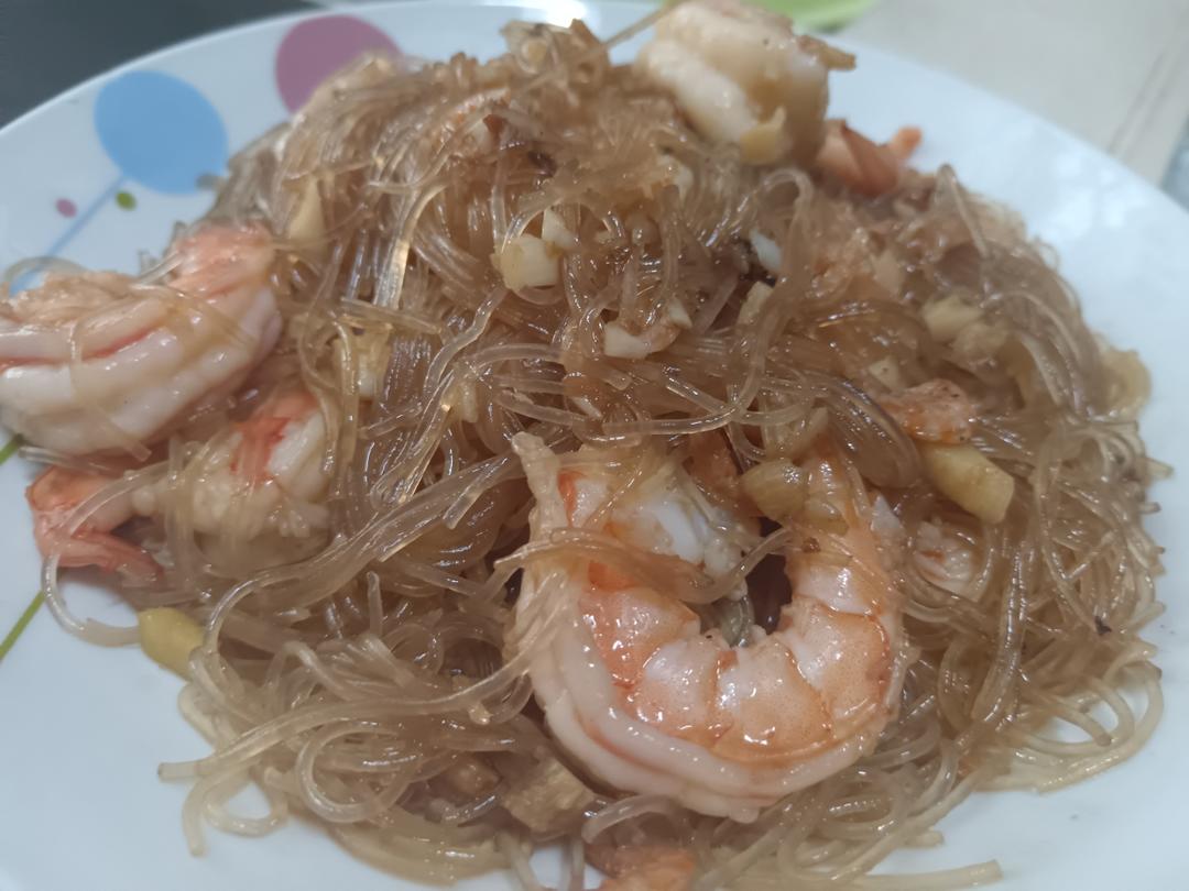 复刻餐厅88一份的海皇粉丝煲，简单又好吃！