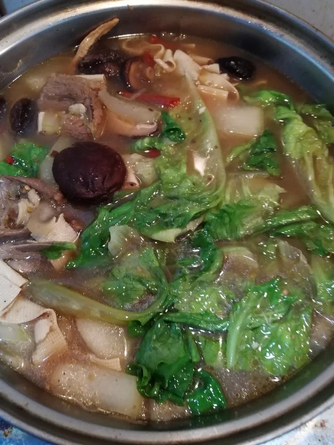 十三香鸭肉火锅（奇香四溢，好吃简单）